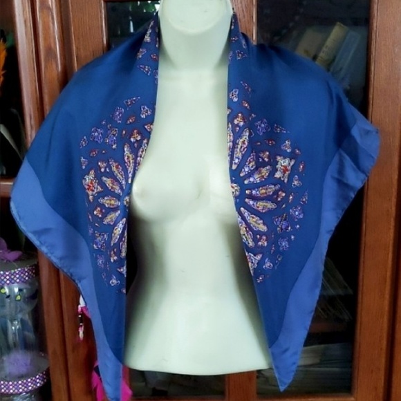 SACRED SILKS SAN FRANCISCO COLLECTION 1 SILK SCARF - Picture 4 of 7